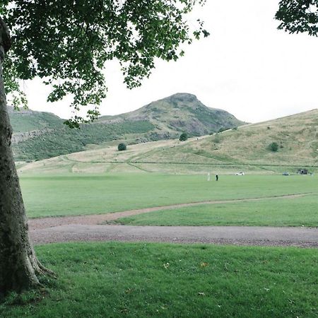 Beautiful City Centre Apartment - Holyrood Park EDI Exterior photo